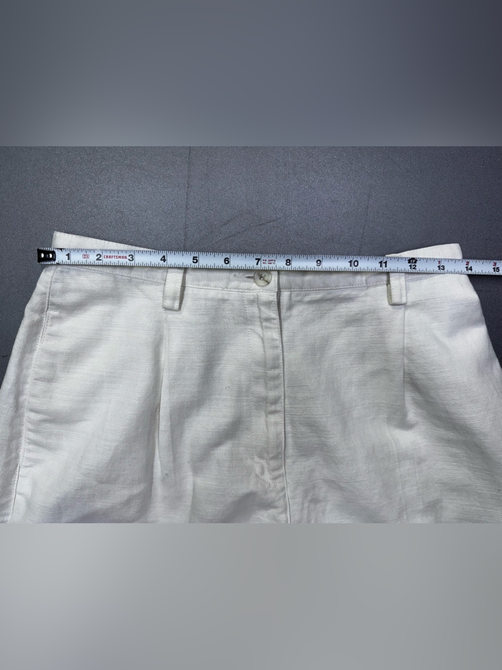 Liz Claiborne 100% Linen White Bermuda Shorts Women Size 4 Classic - Picture 4 of 6